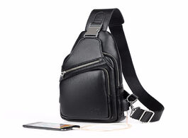 Foto van Tassen 2019 jackkevin fashion mens shoulder bag burglarproof black leather chest usb charging crossb