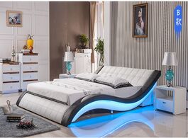 Foto van Meubels post modern real genuine leather bed soft double king queen size bedroom with sound system f