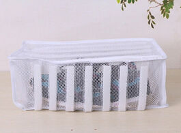 Foto van Huis inrichting white mesh shoes washing bag machine dedicated and protecting for sports leisure