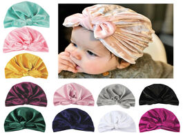 Foto van Baby peuter benodigdheden 10pcs lot gold velvet infant turban hat toddler ear knot newborn beanie to