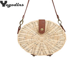 Foto van Tassen new handmade woven rattan bag knitting straw women bags beach circle handbags summer sling sh