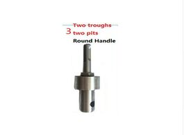 Foto van Gereedschap new model 2 round pits 4 square adapter for electric hammer transfer to earth auger conn