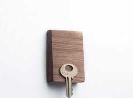 Foto van Huis inrichting solid wood key storage hook walnut magnet wall hooks organize