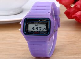 Foto van Horloge alarm clock silicone waterproof timing multi functional outdoor sports f91 electronic watch 