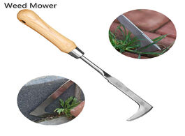 Foto van Gereedschap weed remover stainless steel manual crack weeder with wooden handle for garden lawn yard