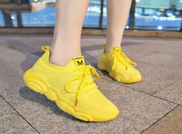 Foto van Schoenen fashion sneakers women platform casual shoes 2020 flying breathable mesh yellow basket femm