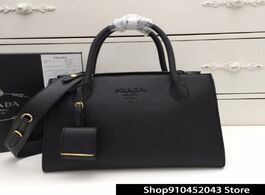 Foto van Tassen luxury designer brand prada wallet women purses high quality black brown bifold zipper coin p