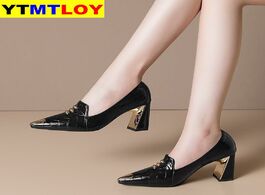 Foto van Schoenen hot fashion leather shoes women loafers black pointed toe pu high heels pumps lace up thick