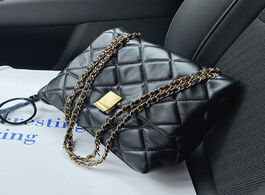 Foto van Tassen branded trend large pu leather crossbody bags for women 2021 elegant chain shoulder handbags 