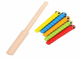 Foto van Speelgoed 1 wand 5 worms for catch worm game strawberry grasping baby wooden toys accessories