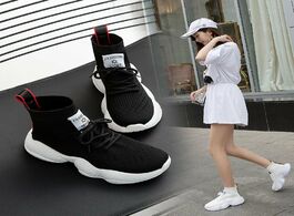 Foto van Schoenen 2020 breathable knitted chunky sneakers women new spring solid wedge sock shoes woman thick