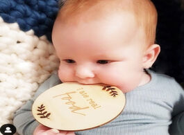 Foto van Baby peuter benodigdheden wooden month milestone card teether birth birthday kids photography props 