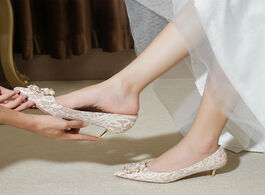 Foto van Schoenen wedding shoes new bridal 3cm low heels bridesmaid dress pearls decoration lace sequins fat 