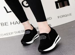 Foto van Schoenen new flock increasing shoes high heels lady casual black women sneakers leisure platform sli