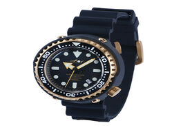 Foto van Horloge heimdallr men s diving watch 1000m water resistance golden plated black pvd coated case nh35