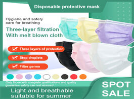 Foto van Beveiliging en bescherming mask disposable non woven 3 layer ply white face masks anti dust filter b