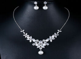 Foto van Sieraden aglover fashion for women zircon necklace set shiny crystal water drop flower pendant weddi