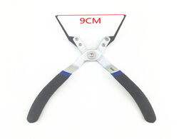 Foto van Auto motor accessoires industrial applications relay puller pliers tool electrical remover mechanic 