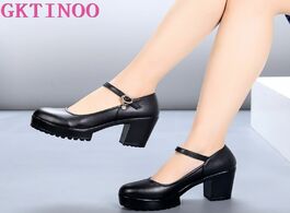 Foto van Schoenen gktinoo genuine leather shoes women round toe pumps sapato feminino high heels shallow fash