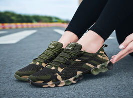 Foto van Schoenen hot camouflage fashion sneakers women breathable casual shoes men army green trainers plus 