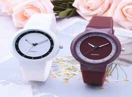 Foto van Horloge ladies casual stainless steel quartz wrist watch digital analog fashion watches 2020 tommy h