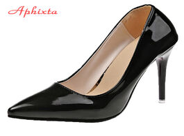 Foto van Schoenen aphixta 11.5cm office thin heels pumps women shoes pointed toe patent leather wedding dress