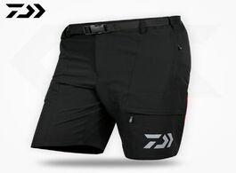 Foto van Sport en spel daiwa fishing shorts in clothing breathable man summer pants trekking outdoor hiking t