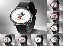 Foto van Horloge mickey mouse watch soft plastic strap black shell fashion cute male and female student coupl