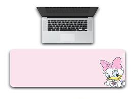 Foto van Baby peuter benodigdheden donald duck daisy waterproof desk pad protecter mouse keyboard mat blotter