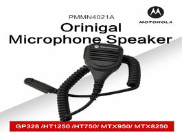Foto van Telefoon accessoires mag one by motorola pmmn4021a remote speaker microphone with 3.5mm audio jack f