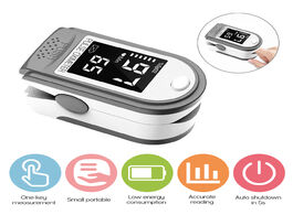 Foto van Schoonheid gezondheid palec oksymetr portable fingertip oximeter led display blood oxygen pulse rate