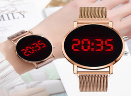Foto van Horloge luxury led women watches electronic magnetic rose gold watch digital sport quartz wristwatch