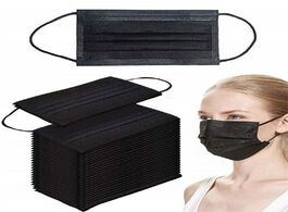 Foto van Beveiliging en bescherming disposable black adult face mask anti dust drops 3 layers non woven hook 