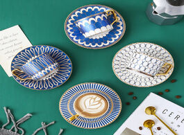 Foto van Huis inrichting british style luxury moroccan coffee cup and saucer set with gold handel ceramic cap