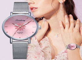 Foto van Horloge women watches top brand luxury 2020 unique design waterproof dial quartz lady wristwatch fas