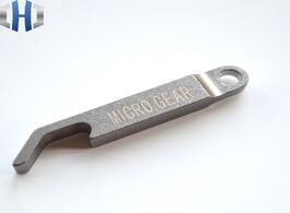 Foto van Gereedschap titanium alloy screwdriver mini bottle opener with keychain edc