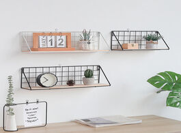 Foto van Huis inrichting decorative wooden shelves storage rack wall decoration garage kit room