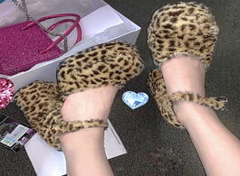 Foto van Schoenen sexy leopard high heels women pumps round toe thick heel mary shoes waterproof platform zap