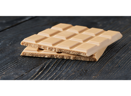 Foto van Food chocolate caramel raw organic natural lactose free sugar tile 100 grams
