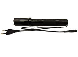 Foto van Beveiliging en bescherming flashlight electric shock rechargeable