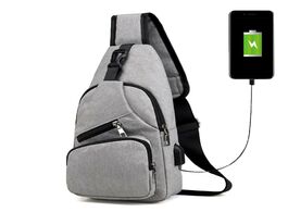 Foto van Tassen 2020 men s shoulder bag sling chest pack canvas usb charging sports crossbody handbag travel 