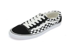 Foto van Schoenen 2020 low top checkerboard vulcanized shoes women skateboarding quality black white men navy