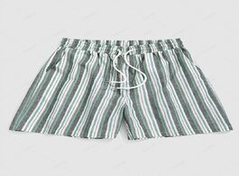 Foto van: Heren shorts vertical striped print