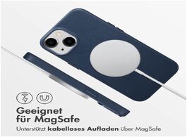 Foto van Accezz magsafe leather backcover iphone 14 telefoonhoesje blauw 