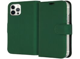 Foto van Accezz wallet softcase bookcase iphone 12 pro telefoonhoesje groen