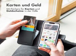 Foto van Accezz wallet softcase bookcase iphone 15 pro telefoonhoesje zwart 